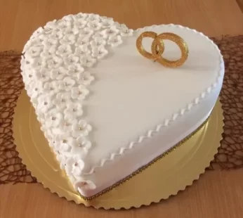 Vanilla Heart Shape Cake