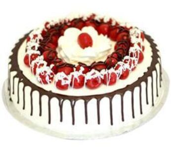 Blackforest Cake With Cherry