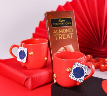 Little Heart Mugs With Chocolate